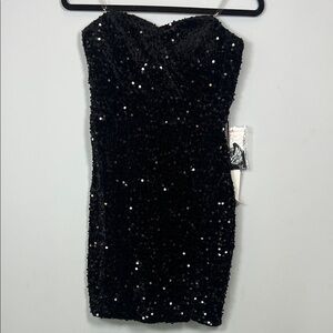 NWT Crystal Sky Women's Elegant Black Sequin Strapless Mini‎ Dress Size Medium